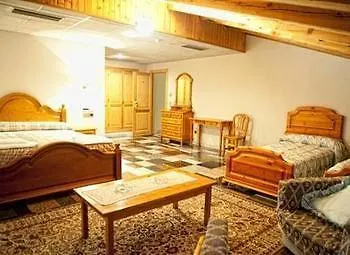 Casa Ramon بيت ضيافة 3*