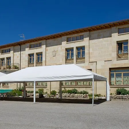 Casa Ramon بيت ضيافة 3*